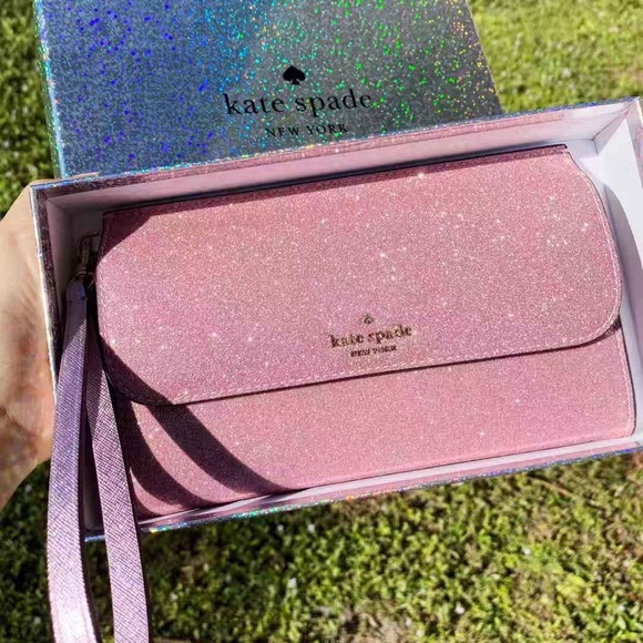 kate spade Handbags - NewInBox-Kate Spade Glitter Wristlet